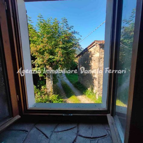 RIF 160 **Maserno di Montese Casa in Sasso Immersa nella Natura del Bosco ** - Foto 10