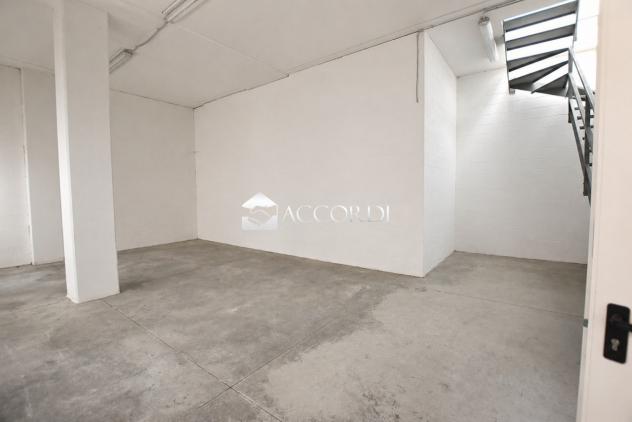 NEGOZIO di 1 vani e di 84 mq (MONTEBELLUNA) rif. PE10 - Foto 11