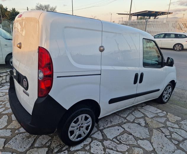FIAT Dobl1.6 MJT 105CV Lounge 3POSTI 2022 - Foto 6