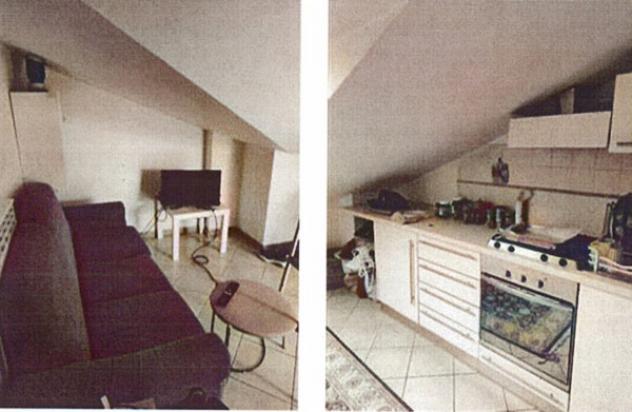 Immobile in asta di 42 m² con più di 5 locali in vendita a Camerino - Foto 9