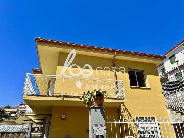 Confine Boissano-Loano ampio appartamento in villa bifamiliare - Foto 6
