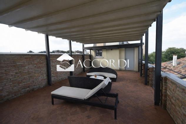 ATTICO di 3 vani e di 258 mq (CONEGLIANO) rif. DT112 - Foto 3