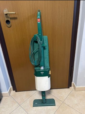 Aspirapolvere Folletto vk122