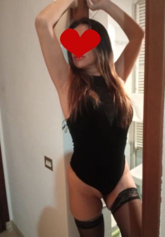 MELANIA DOLCE PER STUZZICANTI MASSAGGI Tel:3920217170