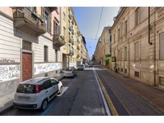 VIA NAPIONE NEL CUORE DI TORINO QUADRILOCALE RISTRUTTURATO