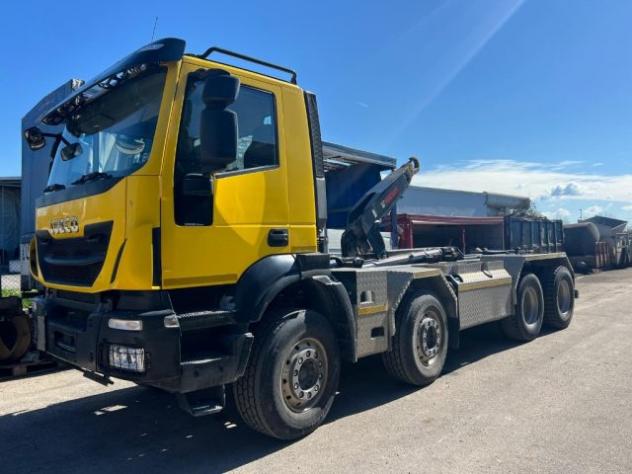 IVECO IVECO TRAKKER 340T45 SCARRABILE BALESTRATO rif. 23931799