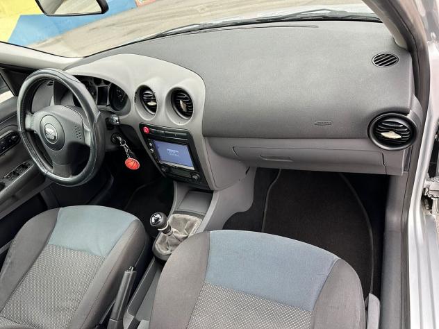 Seat Ibiza 1.4 16V 5p. Xplod - Foto 6