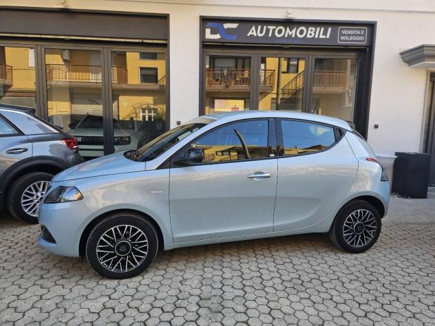 Lancia Ypsilon III 1.0 firefly hybrid Platino s&s 70cv