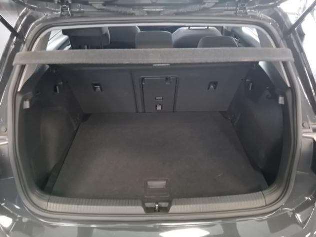VOLKSWAGEN Golf 1.0 eTSI EVO DSG Life rif. 24014293 - Foto 10