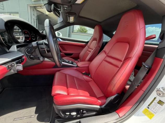 Porsche 911 Carrera 992 - Foto 8