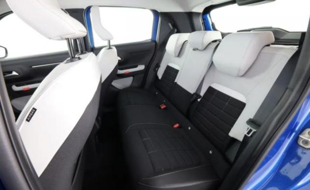 CITROEN C3 1.2 hybrid 110cv edcs6 PLUS rif. 24079241 - Foto 9