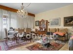 Appartamento di 248 m² con più di 5 locali e box auto in vendita a Almè