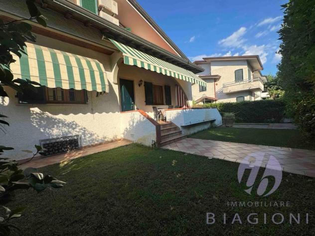 Villetta bifamiliare in vendita a Lido di Camaiore - Camaiore 180 mq Rif: 1423847 - Foto 7