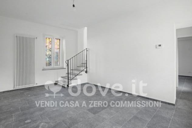 Casa indipendente di 100 m² con 4 locali in vendita a Leggiuno - Foto 16