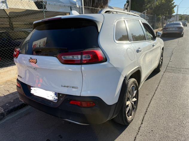 Jeep Cherokee 2.0 Mjt140cv LIMITED PELLE/FULL LED2017 - Foto 4