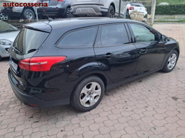 FORD Focus SW eco boost rif. 23313882 - Foto 3