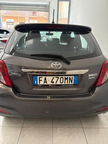 Toyota Yaris 1.4 D-4D 5 porte Style - Foto 2