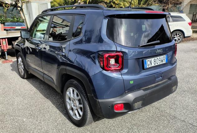 Jeep Renegade e-Hybrid 1.5 T4 MHEV 130cv Limited DDCT - Foto 4