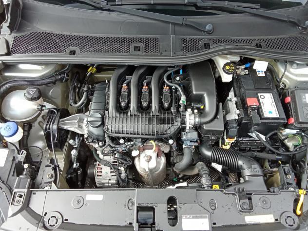 Peugeot 208 PureTech 75 Stop&Start 5 porte Allure Pack - Foto 10