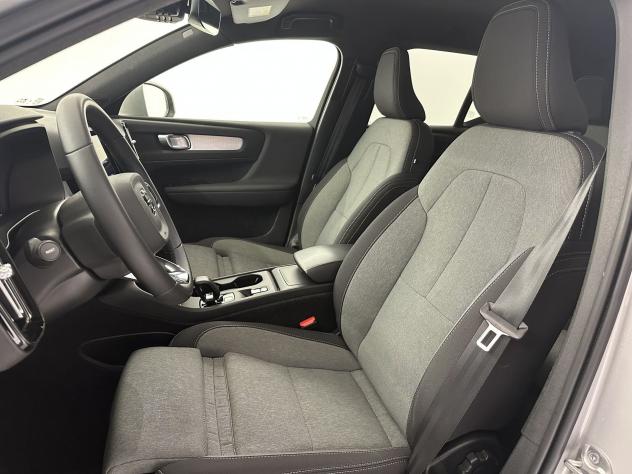 Volvo XC40 T2 automatico Core - Foto 3
