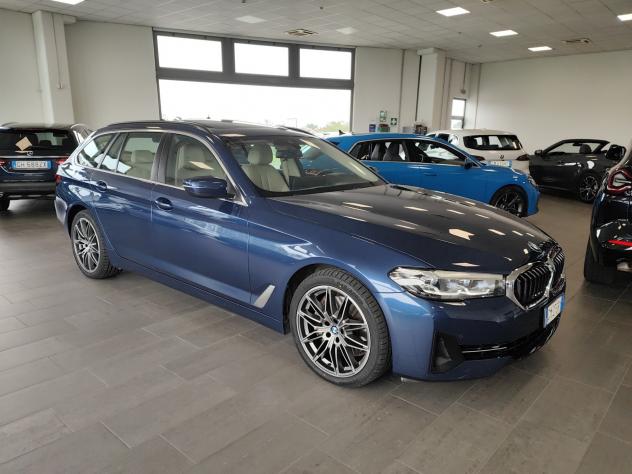 BMW Serie 5 530d 48V xDrive Tetto Pelle Navi Cerchi 19” - Foto 2