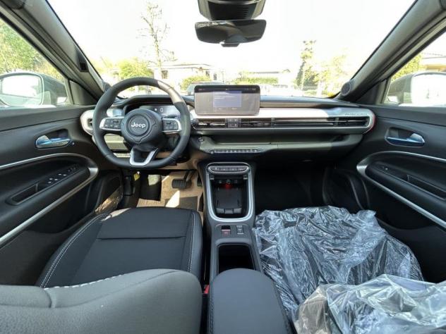 Jeep Avenger e-Hybrid 110 CV DCT Summit TETTO +NAVI+PORTELLO EL. - Foto 7