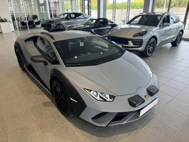 Lamborghini Huracan Sterrato Huracan Sterrato 5.2 610 awd - Foto 3
