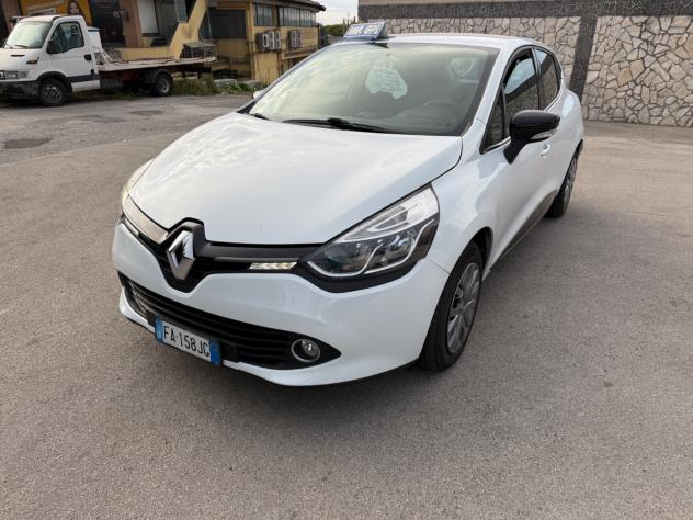 Renault Clio 1.2 75CV GPL 5 porte Costume National - Foto 4