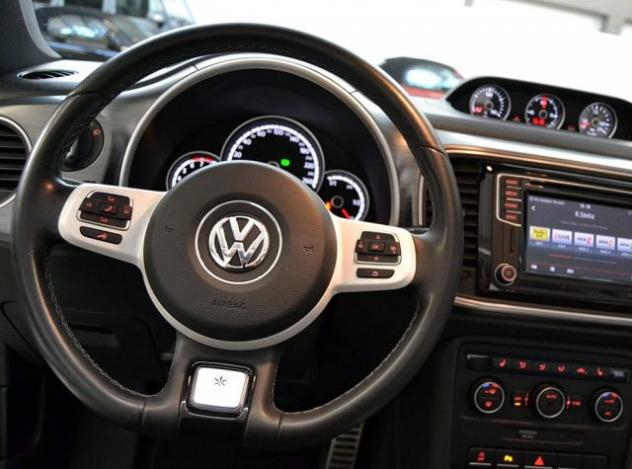 VOLKSWAGEN Maggiolino Cabrio 1.4 TSI DSG Karmann BMT Keyless-Navi rif. 24182914 - Foto 10
