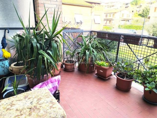 Appartamento su più livelli - zona residenziale - Foto 4