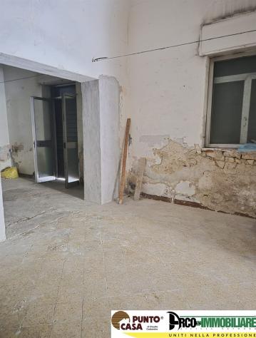 vendita 80 mq da ristrutturare – Via Vito La Mantia, Palermo - Foto 8