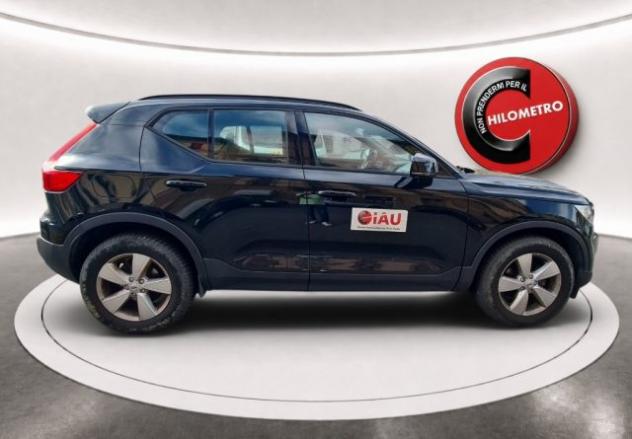 VOLVO XC40 T3 Geartronic Momentum rif. 24093317 - Foto 8