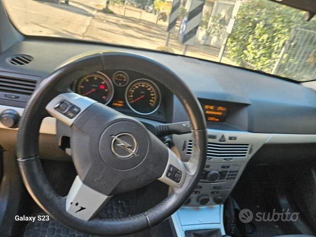 Opel Astra 1.7 CDTI 110CV Station Wagon Cosmo - Foto 6