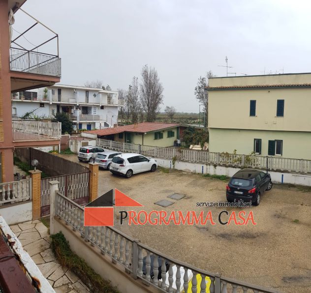 TORVAjANICA SVEZIA 1 P. 100 MQ.CON TERRAZZO 90 MQ.139000 € - Foto 6