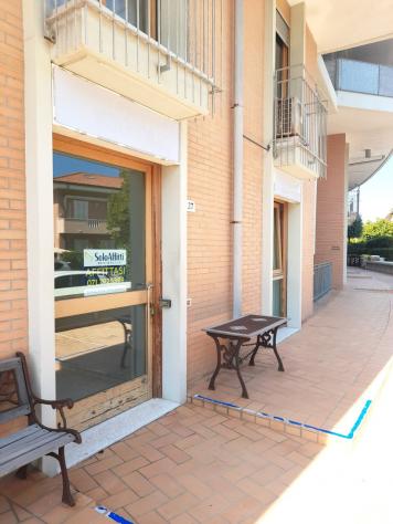 2 Vetrine in affitto a Senigallia