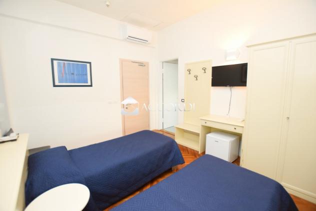 ALBERGO di 50 vani e di 5100 mq (TREVISO) rif. SWF3 - Foto 4