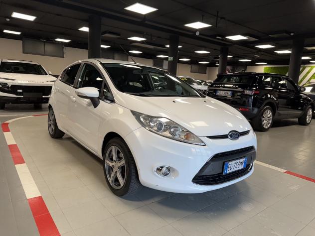 Ford Fiesta Fiesta 5p 1.2 16v Titanium c/esp 82cv E5 - Foto 2
