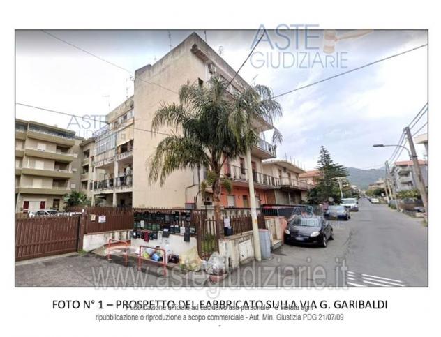 IMMOBILI-IMMOBILE RESIDENZIALE-Via G. Garibaldi n. 222