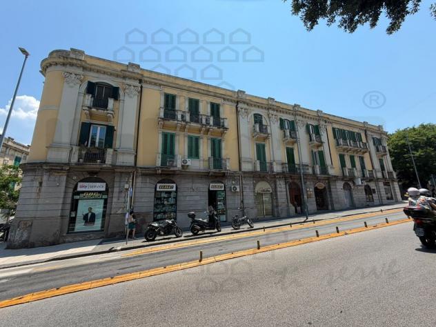 APPARTAMENTO di 4 vani e di 115 mq (MESSINA) rif. 3VSA18250