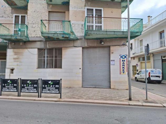 Locale commerciale in affitto a Noicattaro