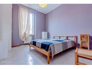 Ampia Singola in Zona Residenziale [MI_PZZ20-A_S1]