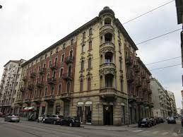 Bilocale via madama cristina libero subito