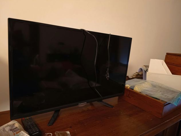 Mobile in legno + specchio + mobili Ikea + televisore - Foto 3