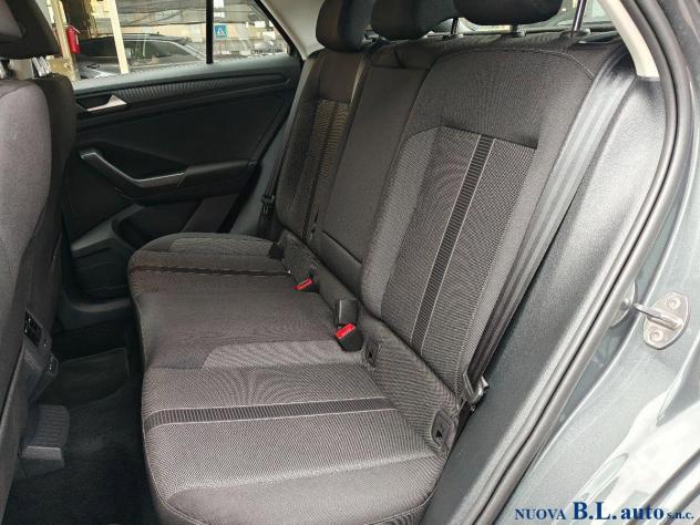 VOLKSWAGEN - T-Roc 1.5 tsi Style dsg - Foto 9