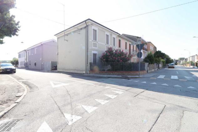 Bifamiliare in vendita a Bondeno