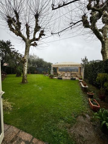 Casa singola in vendita a Pietrasanta 220 mq Rif: 1247017 - Foto 2
