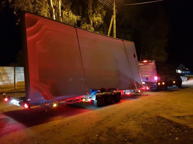 Piscina in vetroresina direttamente dalla fabbrica, trasporto gratuito - Foto 2