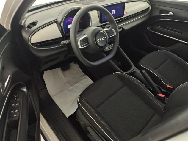 FIAT 600 Hybrid 110 CV DCT MHEV - Foto 9