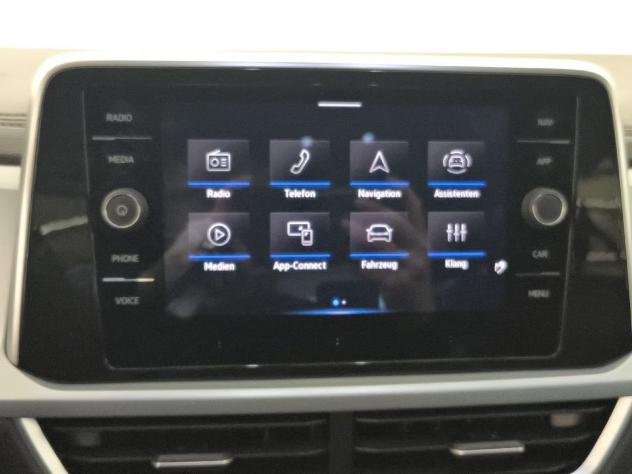 Volkswagen T-Roc 1.5 TSI ACT GOAL DSG LED NVI ACC - Foto 5