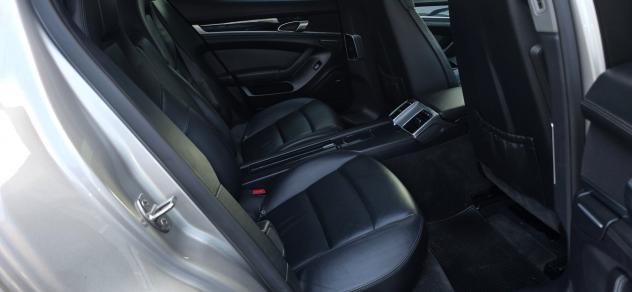 Porsche Panamera 3.0 Diesel tettuccio panoramico la uso tutti. Giorni e appena revisionata - Foto 9